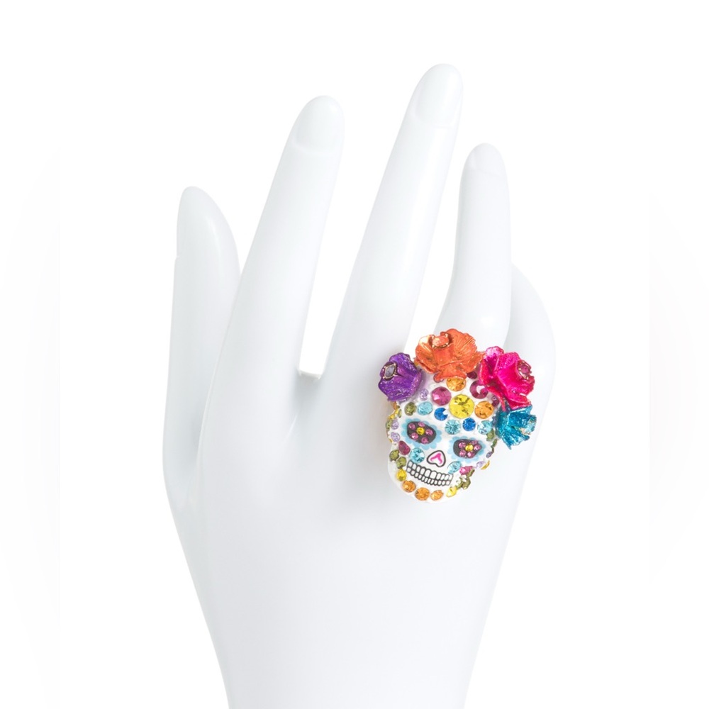 BETSEY JOHNSON PAVE CRYSTAL SKULL STRETCH RING - NWT